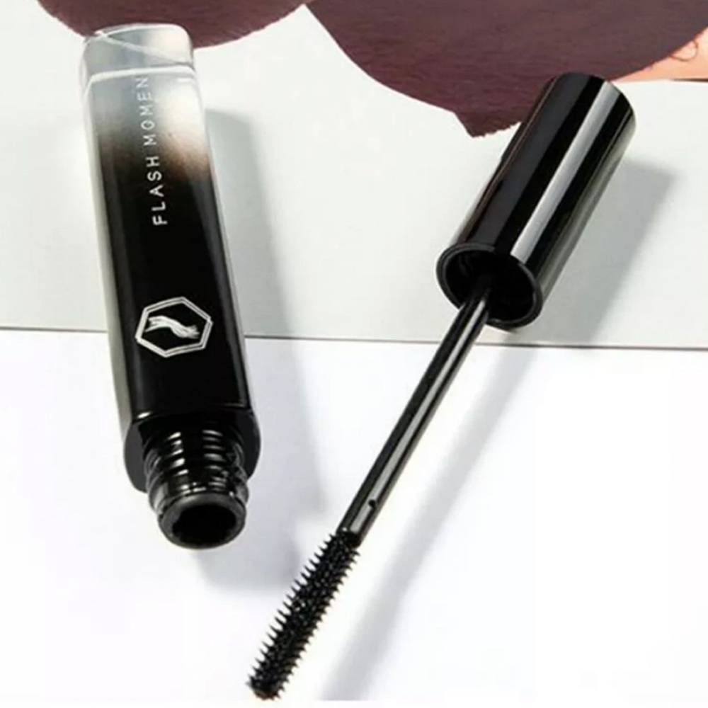 Flyaway Hair Finishing Stick - 18ML